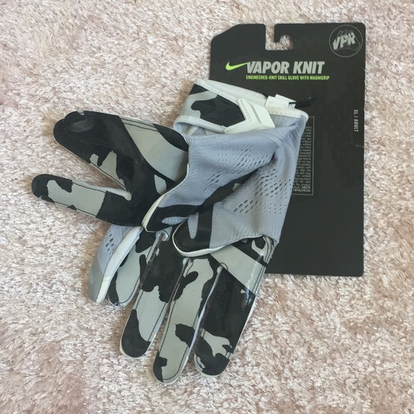 Nike Vapor Knit Gloves - Picture 2 of 3